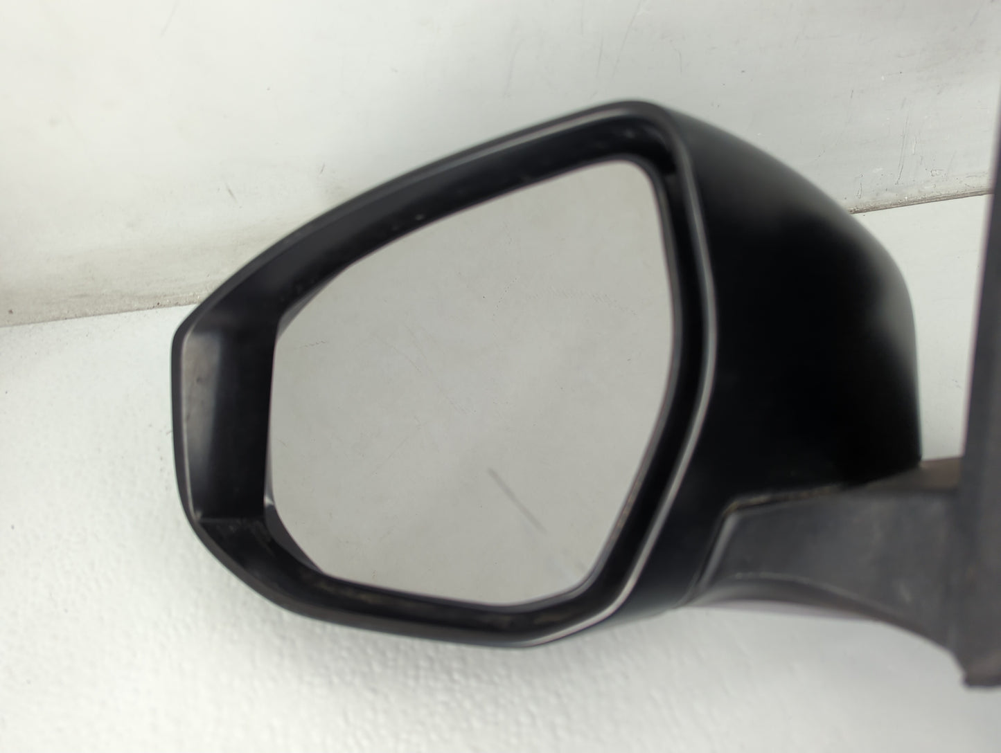 2013-2015 Nissan Sentra Driver Side View Mirror - Left Door Mirror OEM Used - Oemusedautoparts1.com