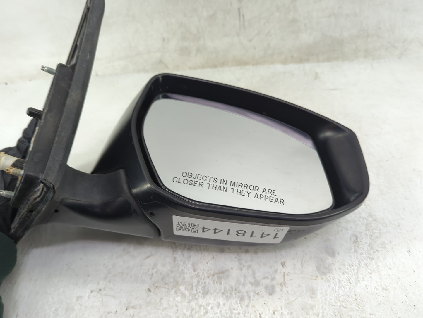 2013 Nissan Sentra Passenger Side View Mirror - Right Door Mirror OEM Used - Oemusedautoparts1.com