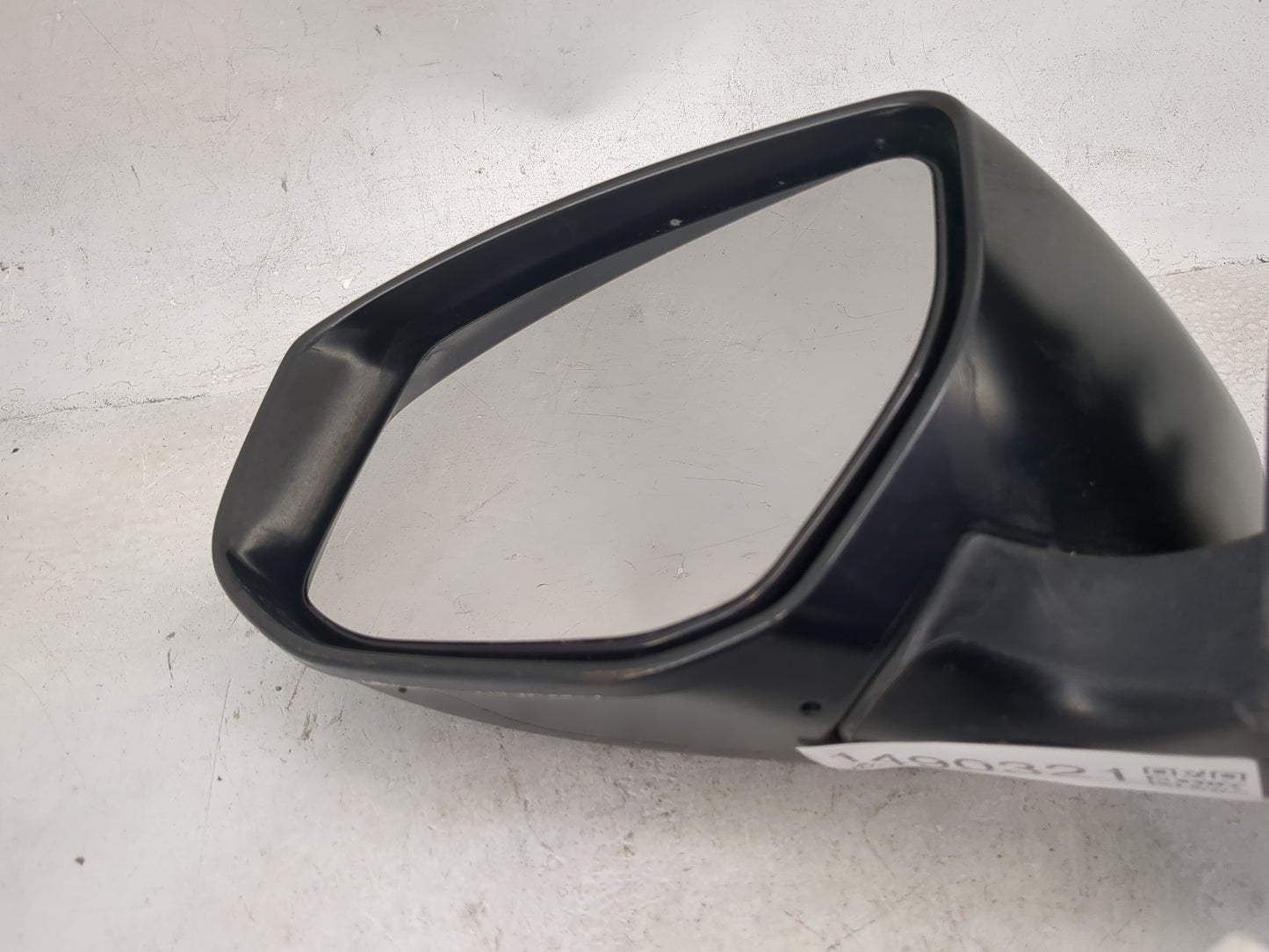 2013-2015 Nissan Sentra Driver Side View Mirror - Left Door Mirror OEM Used - Oemusedautoparts1.com