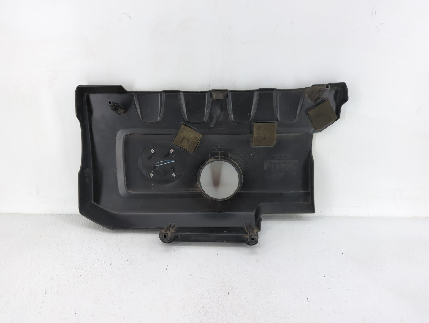 2013 Nissan Sentra Engine Cover - Oemusedautoparts1.com