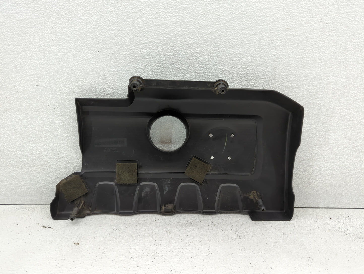 2013 Nissan Sentra Engine Cover - Oemusedautoparts1.com