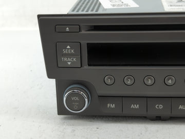 2013-2014 Nissan Sentra Radio AM FM Cd Player Receiver Replacement P/N:28185-3RA2D 28185-3RA2A, 28185-3RA2B Fits Fits 2013 2014 OEM Used Auto Parts