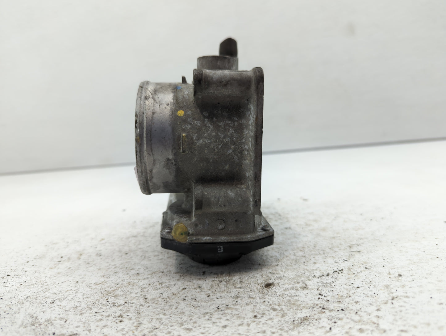 2013-2019 Nissan Sentra Throttle Body P/N:3RA60-01-A Fits Fits 2013 2014 2015 2016 2017 2018 2019 OEM Used Auto Parts - Oemu