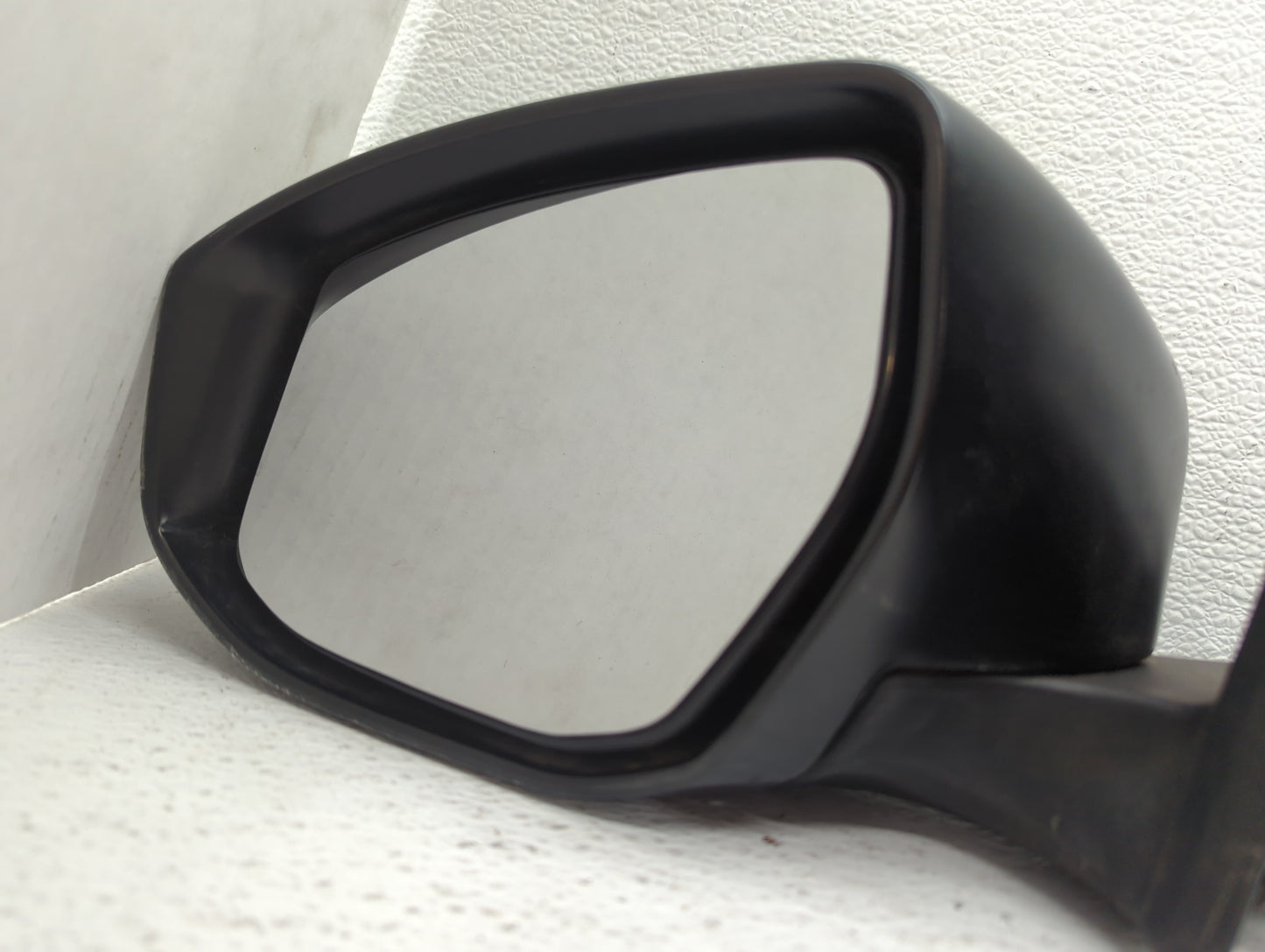 2013-2015 Nissan Sentra Driver Side View Mirror - Left Door Mirror OEM Used - Oemusedautoparts1.com