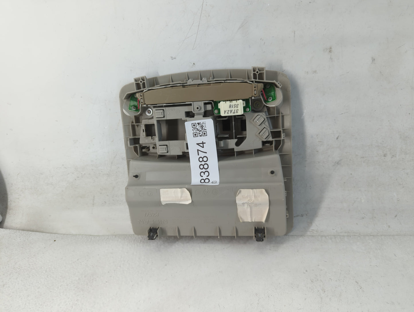 2013 Nissan Sentra Overhead Roof Console - Oemusedautoparts1.com