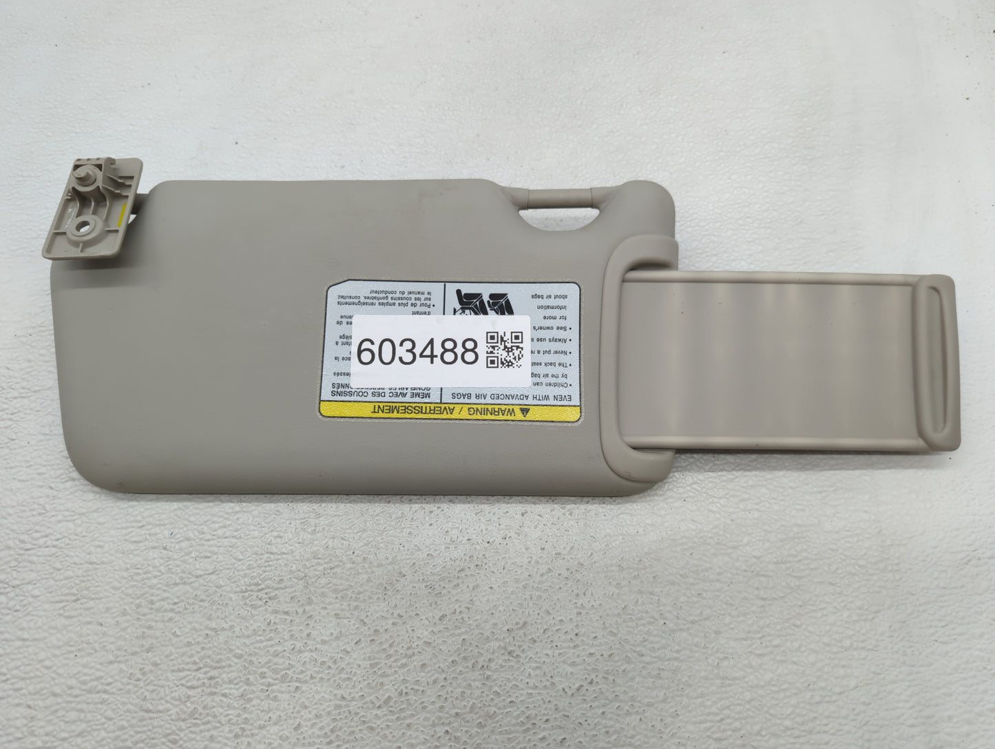 2013-2015 Nissan Versa Sun Visor Shade Replacement Passenger Right Mirror Fits Fits 2013 2014 2015 OEM Used Auto Parts - Oem