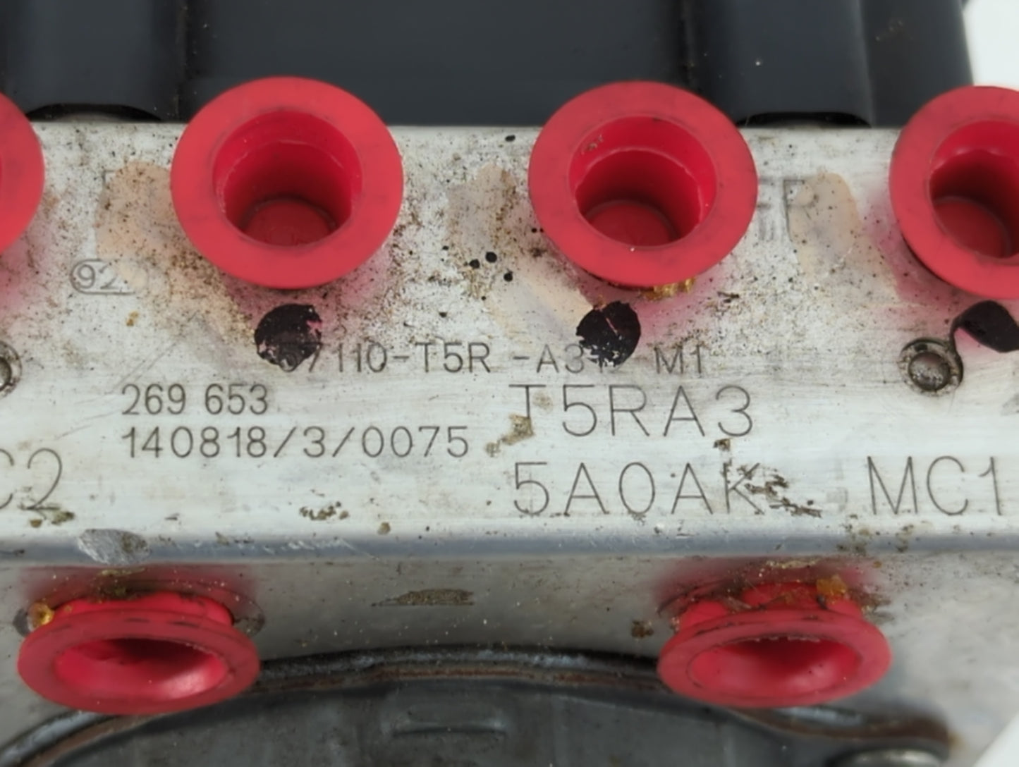 2013 Nissan Versa ABS Pump Control Module Replacement P/N:57110-T5R-A31 M1 Fits OEM Used Auto Parts - Oemusedautoparts1.com