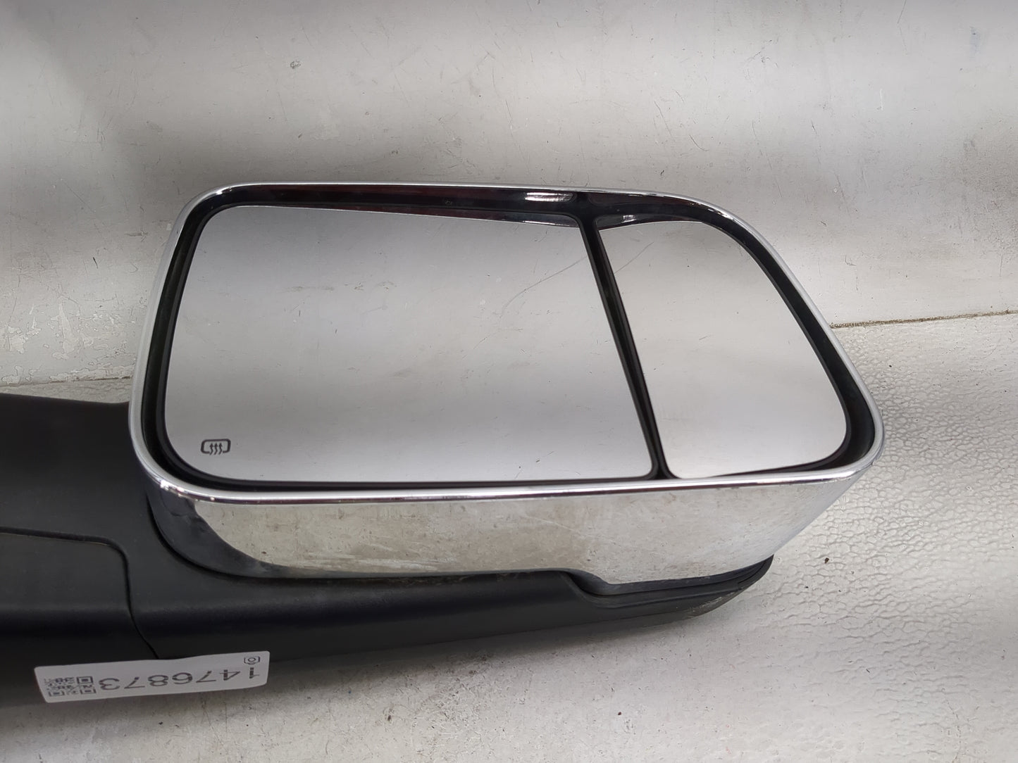 2013-2022 Ram 1500 Driver Side View Mirror - Left Door Mirror OEM Used - Oemusedautoparts1.com