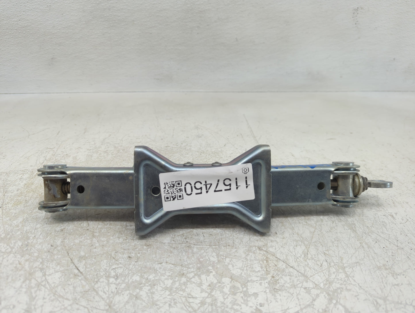 2013 Scion Fr-s Spare Scissor Car Jack - Oemusedautoparts1.com