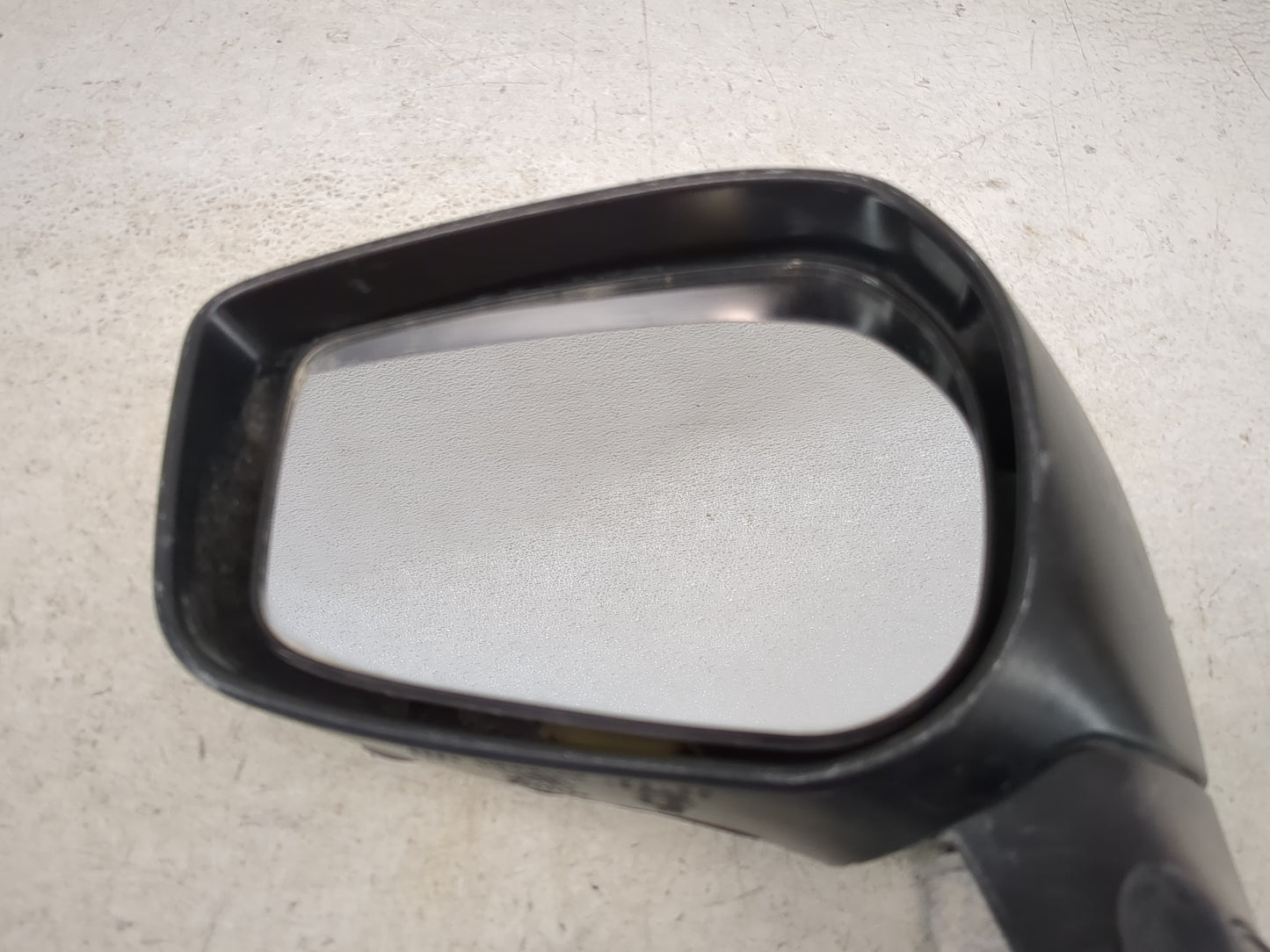 2013-2016 Scion Fr-S Driver Side View Mirror - Left Door Mirror OEM Used - Oemusedautoparts1.com