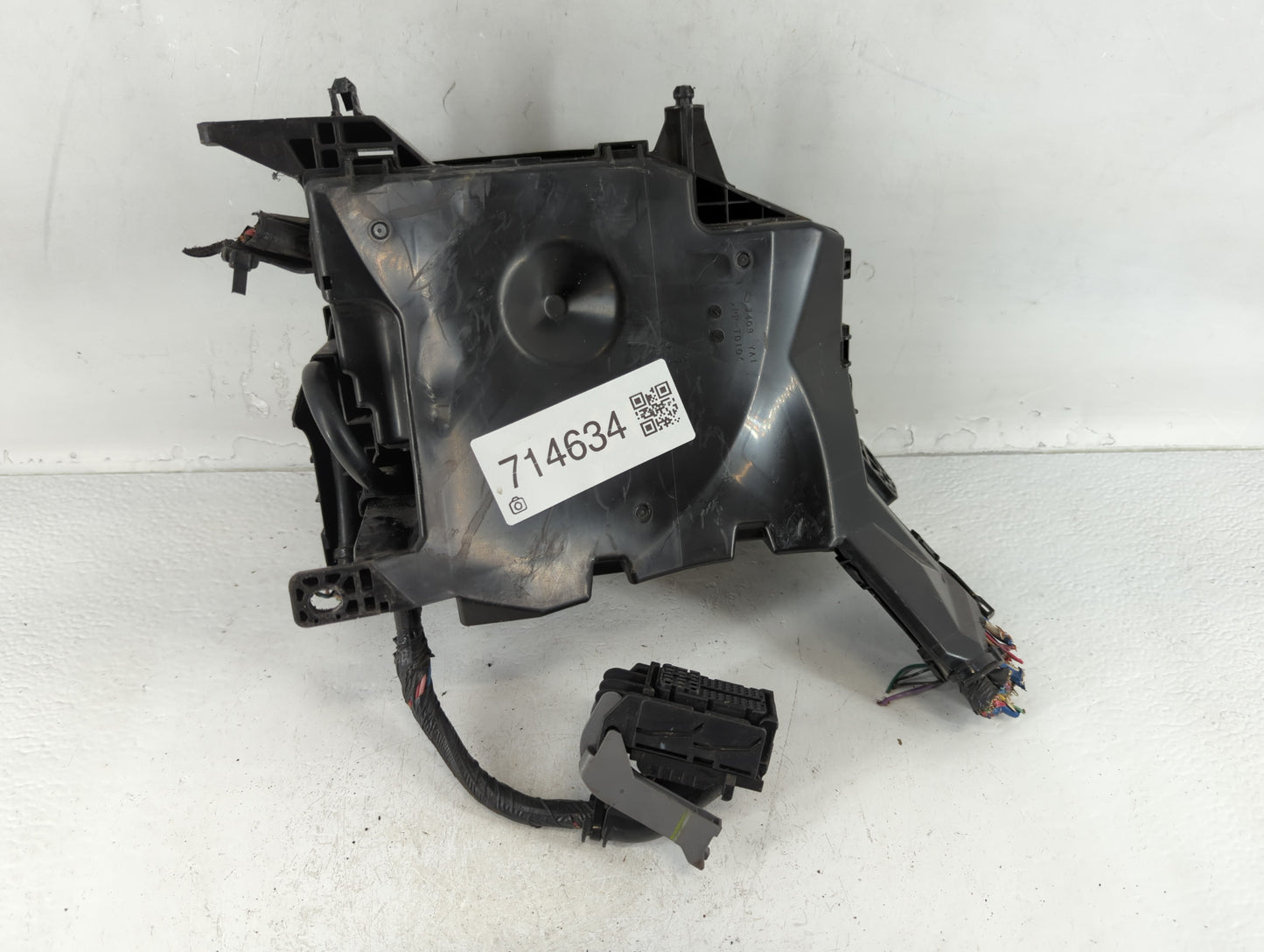 2011-2013 Scion Tc Fusebox Fuse Box Panel Relay Module P/N:82662-21060 Fits Fits 2011 2012 2013 OEM Used Auto Parts - Oemuse