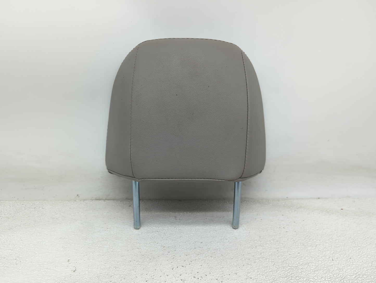 2013 Subaru Forester Headrest Head Rest Rear Seat Fits OEM Used Auto Parts - Oemusedautoparts1.com