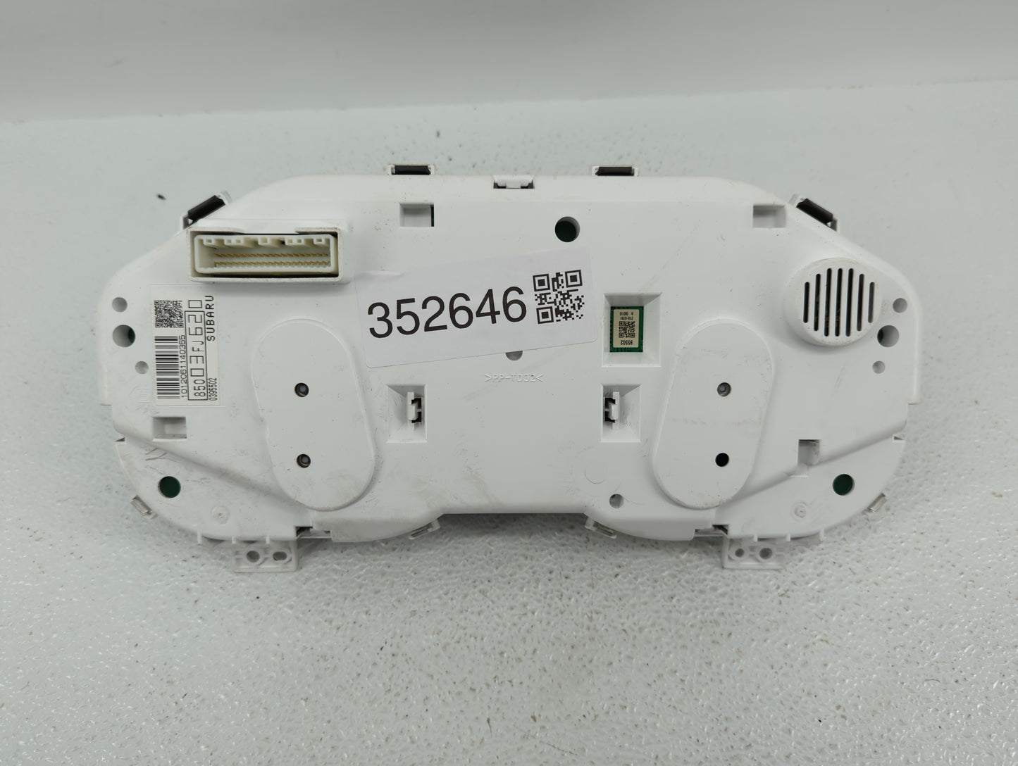2013 Subaru Impreza Instrument Cluster Speedometer Gauges P/N:85003FJ620 Fits OEM Used Auto Parts - Oemusedautoparts1.com