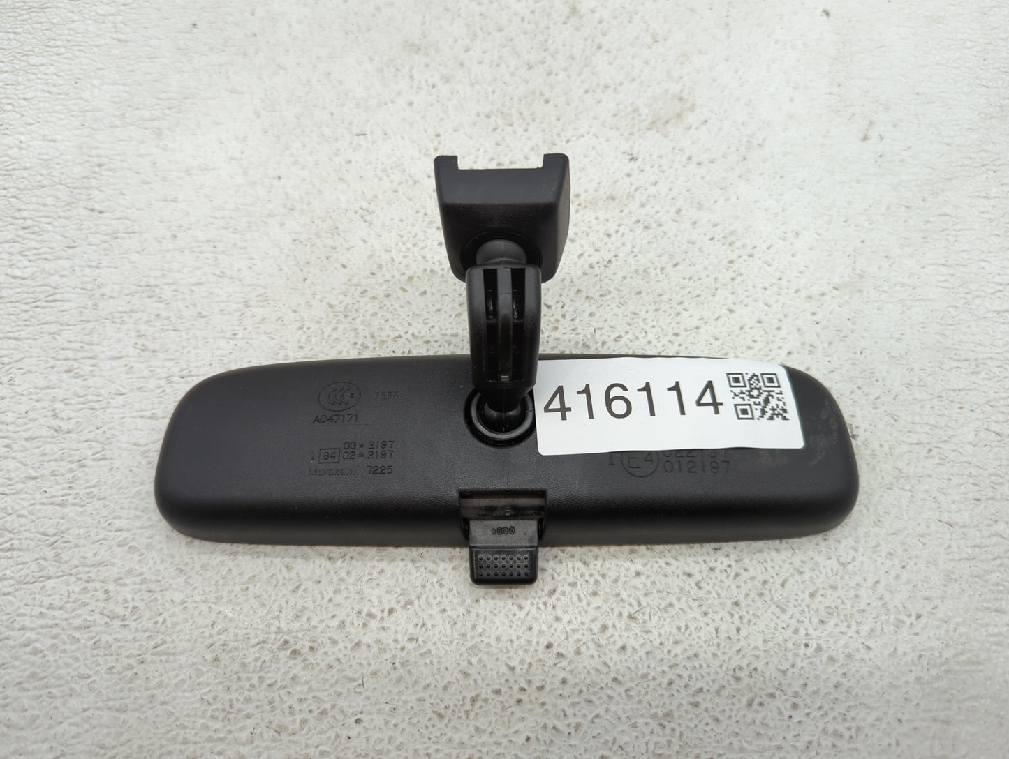 2012-2016 Subaru Impreza Interior Rear View Mirror Replacement OEM P/N:E11015617 E11015892 Fits OEM Used Auto Parts - Oemuse