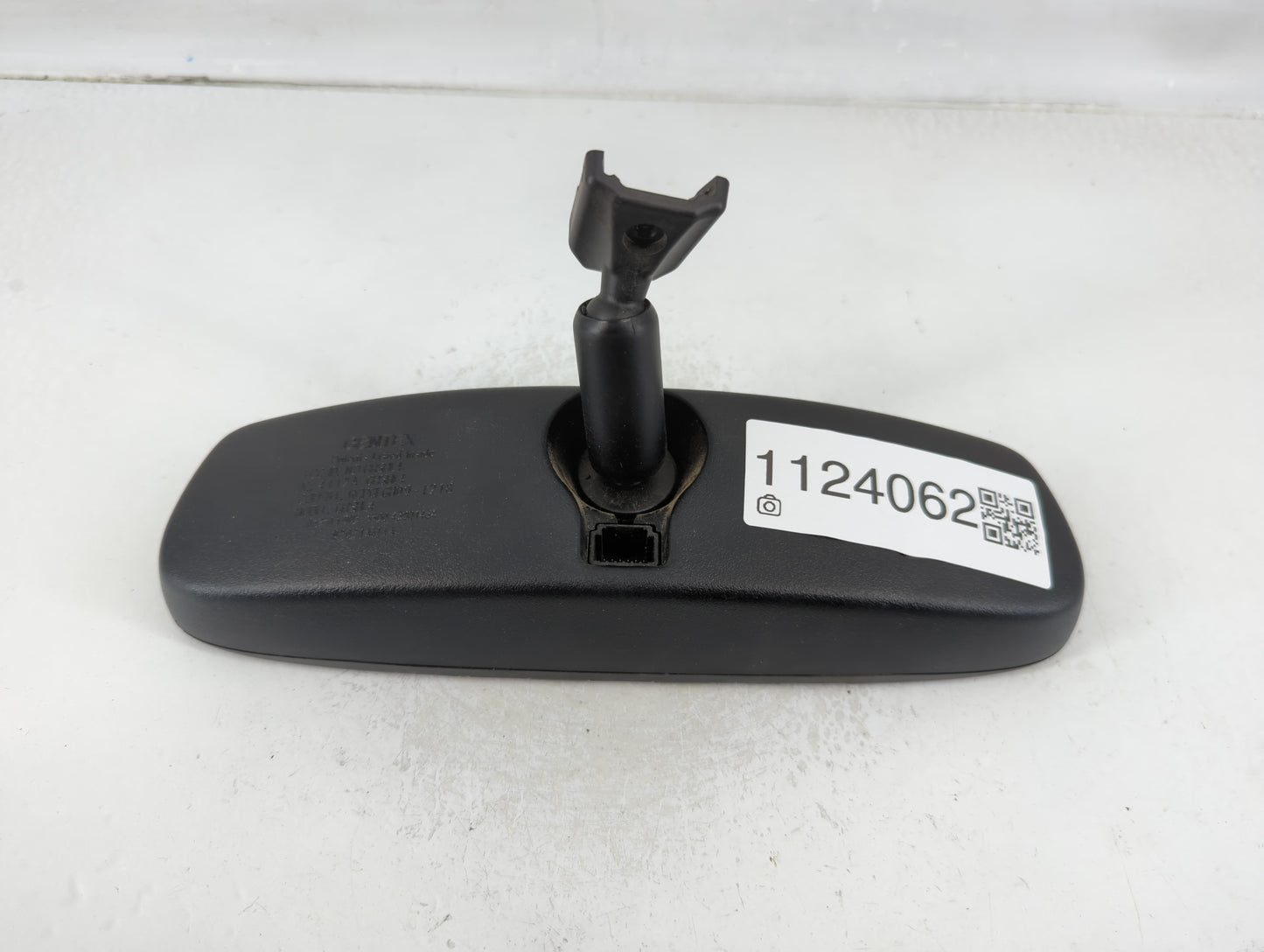 2010-2019 Subaru Legacy Interior Rear View Mirror Replacement OEM P/N:4112A-GHSHL4 Fits OEM Used Auto Parts - Oemusedautopar