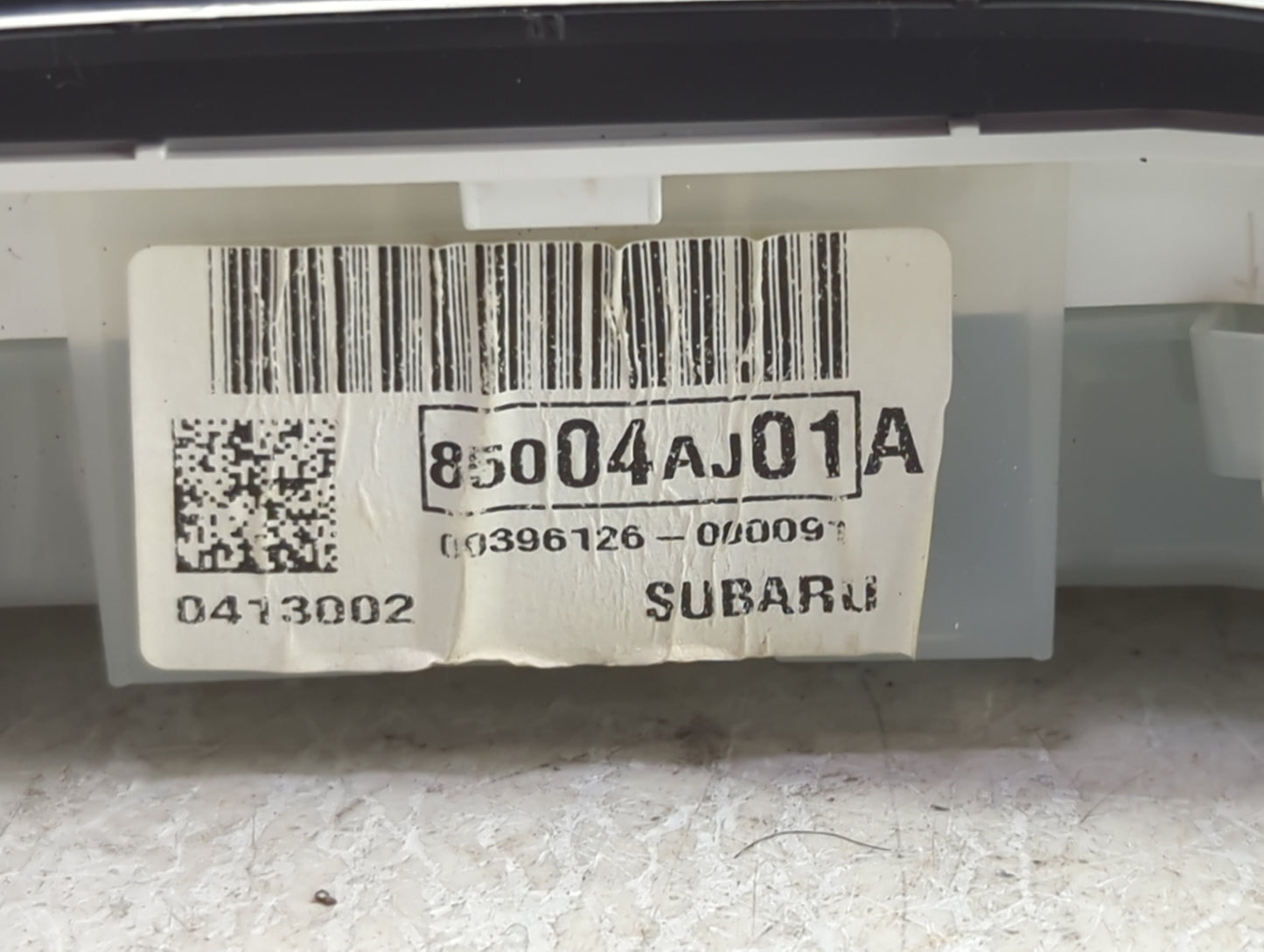 2013-2014 Subaru Legacy Instrument Cluster Speedometer Gauges P/N:85004AJ01A Fits Fits 2013 2014 OEM Used Auto Parts - Oemus