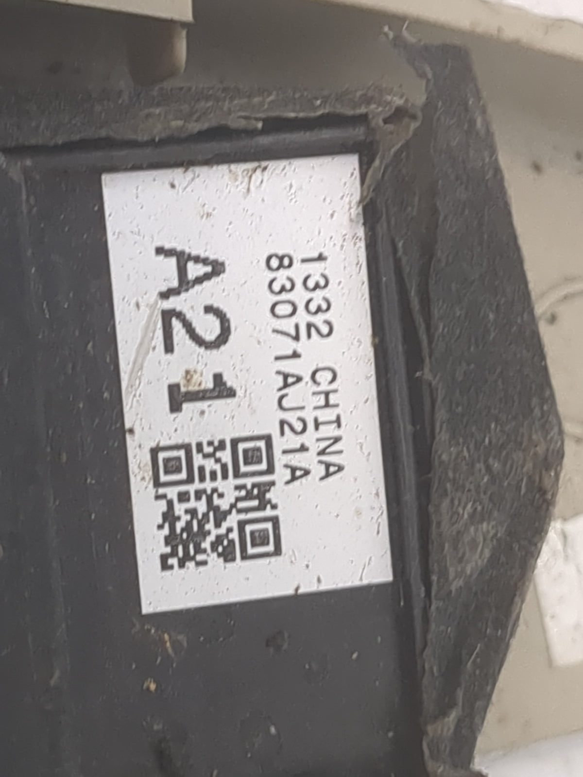 2013-2014 Subaru Legacy Master Power Window Switch Replacement Driver Side Left P/N:83071AJ21A Fits Fits 2013 2014 OEM Used