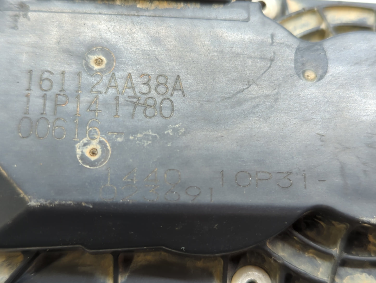 2013-2019 Subaru Legacy Throttle Body P/N:16112AA38A Fits Fits 2013 2014 2015 2016 2017 2018 2019 OEM Used Auto Parts - Oemu