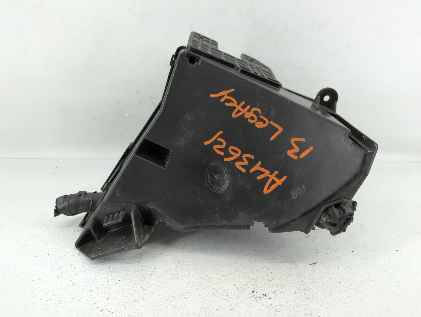 2010-2014 Subaru Legacy Fusebox Fuse Box Panel Relay Module P/N:MB503202B MB503200B Fits Fits 2010 2011 2012 2013 2014 OEM U