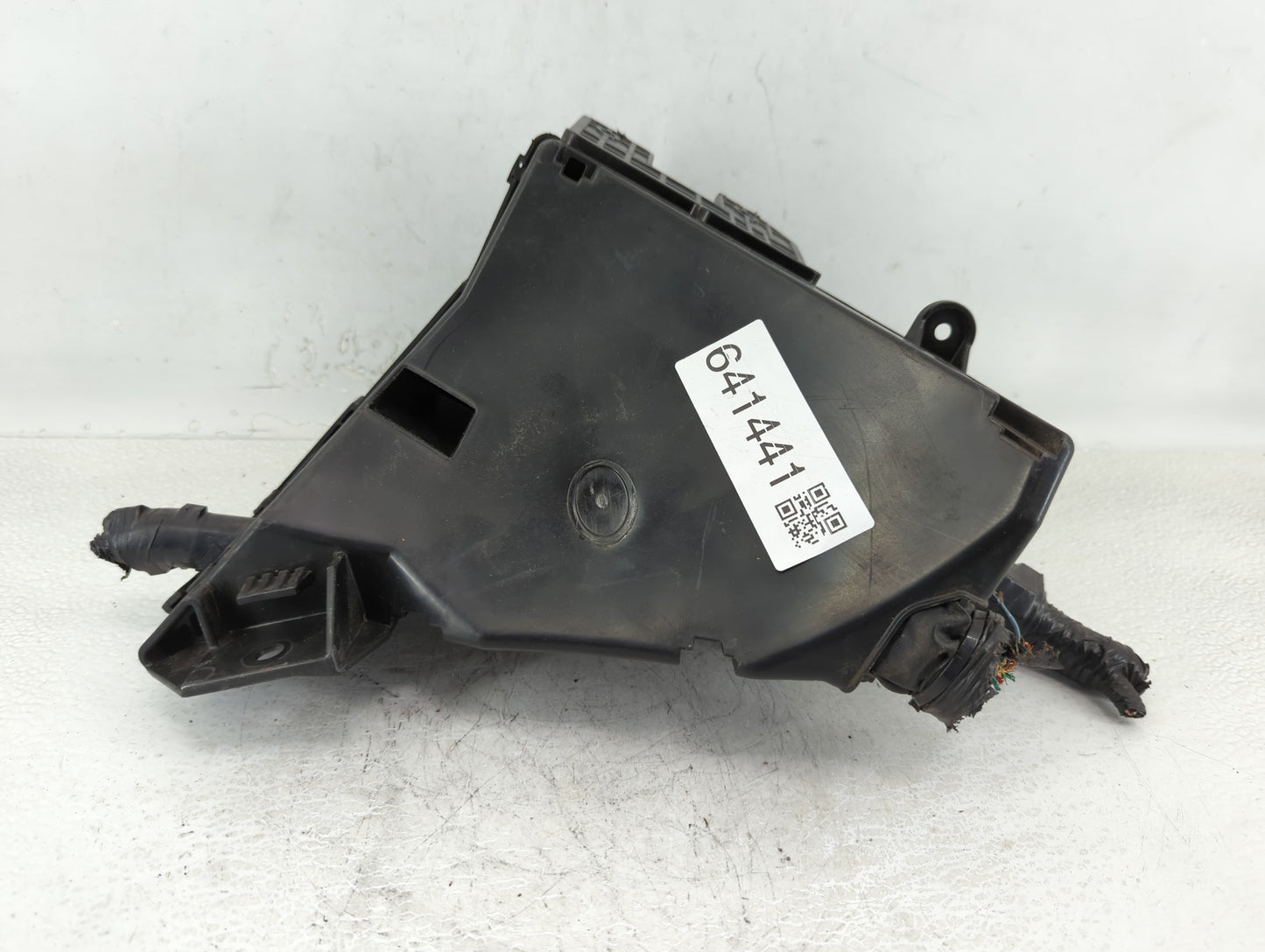 2010-2014 Subaru Legacy Fusebox Fuse Box Panel Relay Module P/N:MB50320 2B Fits Fits 2010 2011 2012 2013 2014 OEM Used Auto
