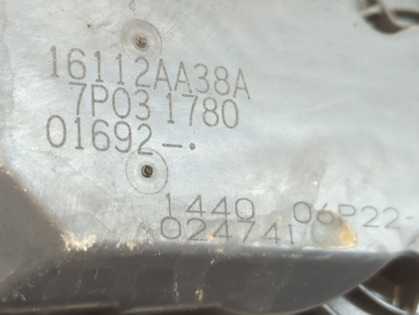 2013-2019 Subaru Legacy Throttle Body P/N:16112AA38A Fits Fits 2013 2014 2015 2016 2017 2018 2019 OEM Used Auto Parts - Oemu