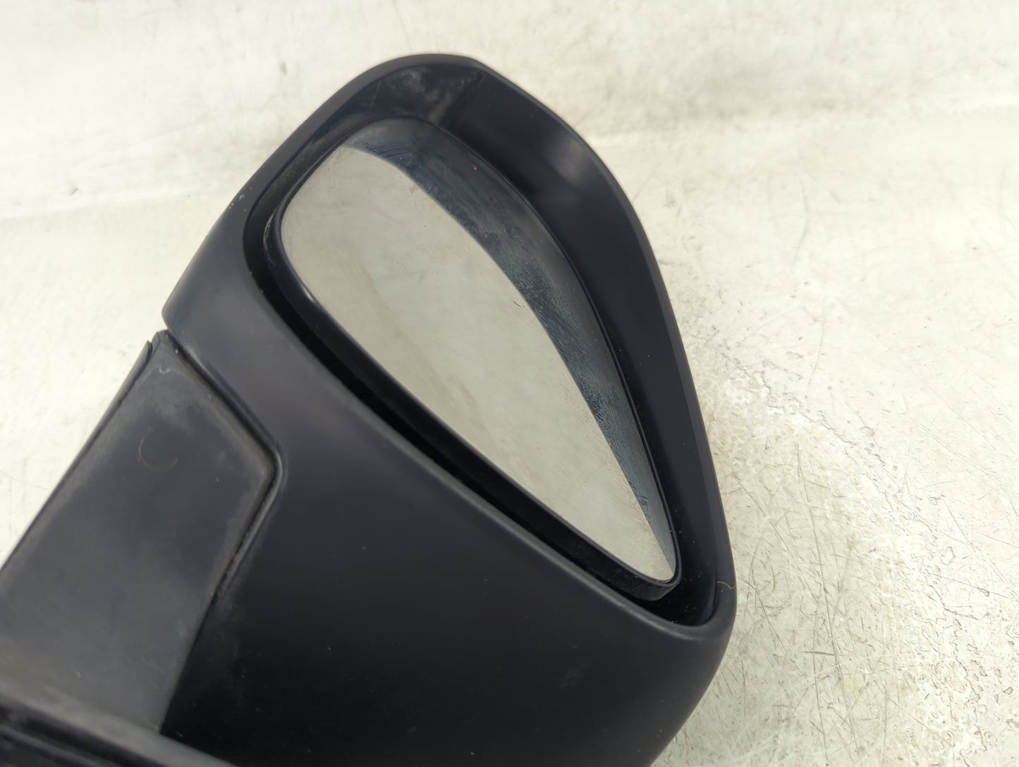2012-2014 Toyota Camry Driver Side View Mirror - Left Door Mirror OEM Used - Oemusedautoparts1.com