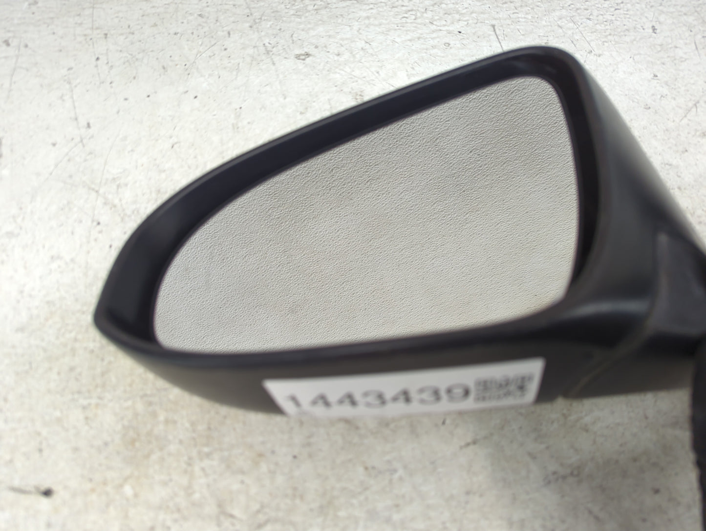 2012-2014 Toyota Camry Driver Side View Mirror - Left Door Mirror OEM Used - Oemusedautoparts1.com