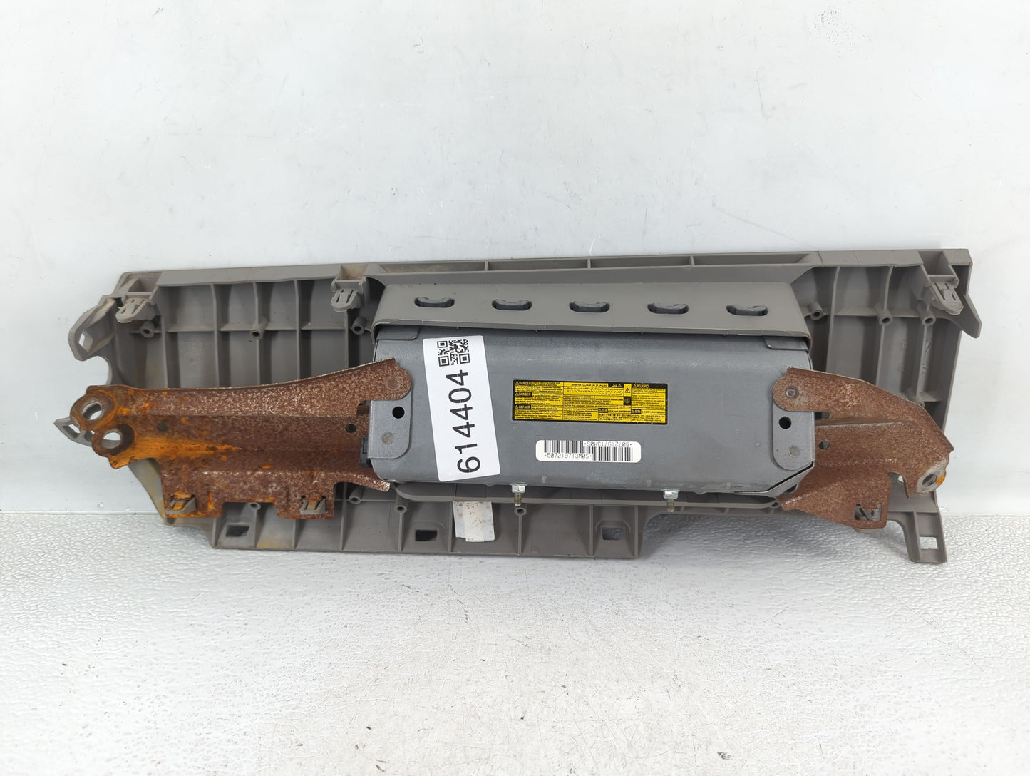 2012-2017 Toyota Camry Air Bag Passenger Right Dashboard Oem - Oemusedautoparts1.com