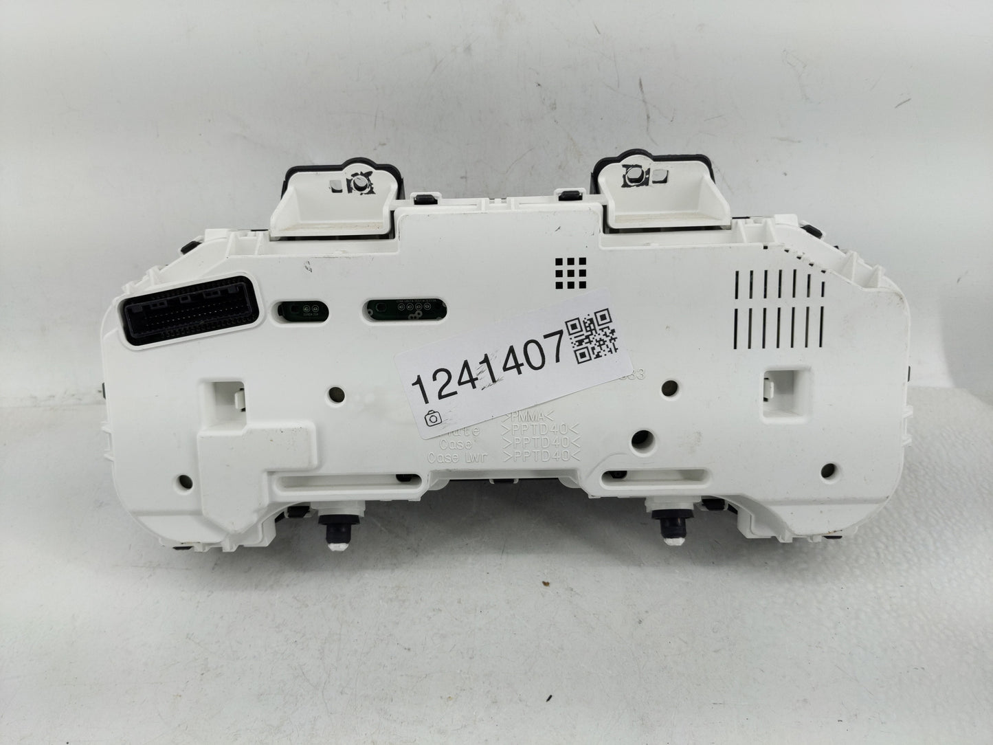 2013 Toyota Corolla Instrument Cluster Speedometer Gauges P/N:TN157550-9913 83800-F2100-00 Fits OEM Used Auto Parts - Oemuse
