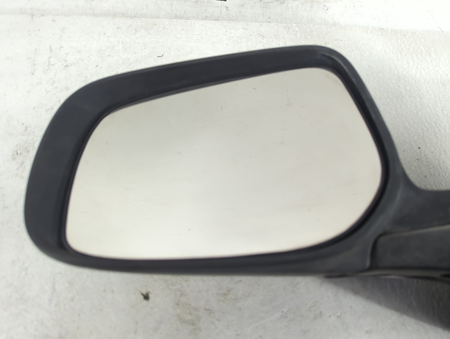 2009-2013 Toyota Corolla Driver Side View Mirror - Left Door Mirror OEM Used - Oemusedautoparts1.com