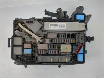 2013-2019 Toyota Prius Fusebox Fuse Box Panel Relay Module P/N:82641-47090 Fits Fits 2013 2014 2015 2016 2017 2018 2019 OEM Used Auto Parts