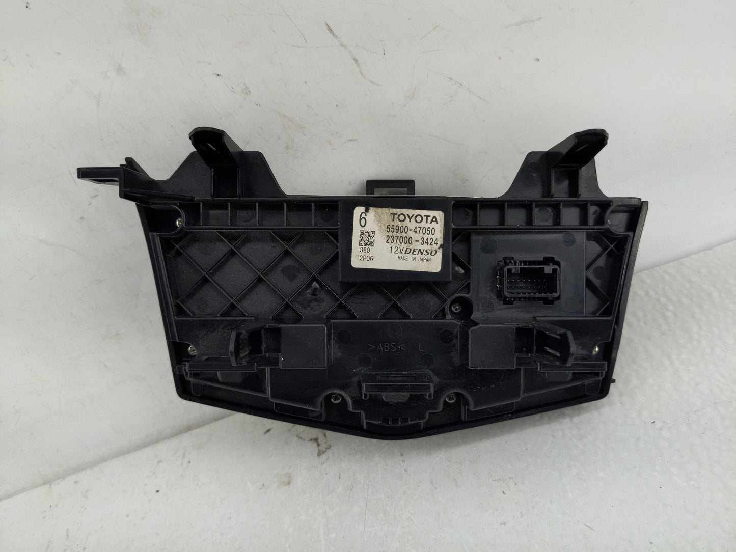 2013-2015 Toyota Prius Climate Control Module Temperature AC/Heater Replacement P/N:237000-3424 55900-47050 Fits OEM Used Au