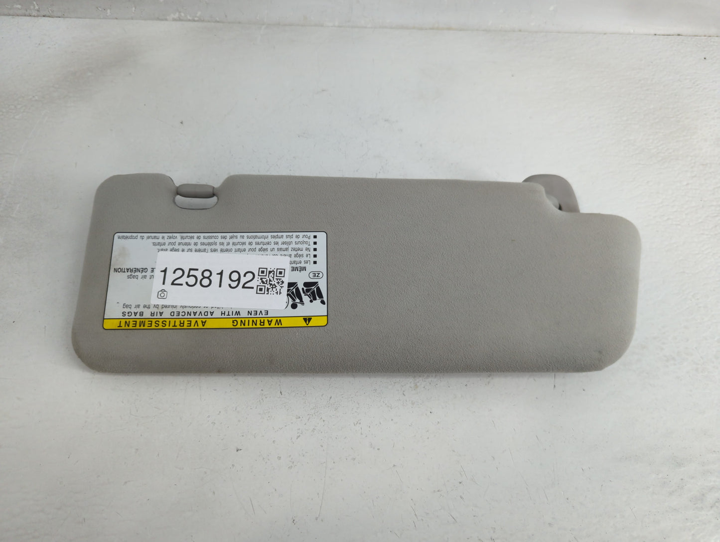 2012-2015 Toyota Prius Sun Visor Shade Replacement Driver Left Mirror Fits Fits 2012 2013 2014 2015 OEM Used Auto Parts - Oe