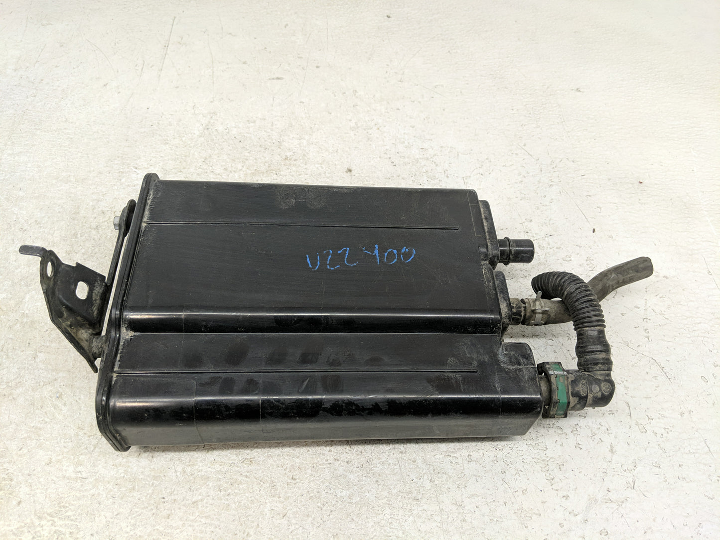 2013 Toyota Prius Fuel Vapor Charcoal Canister 1261440 - Oemusedautoparts1.com