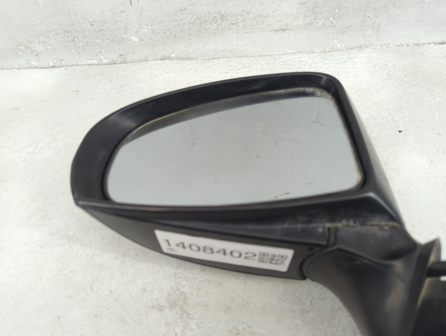 2010-2015 Toyota Prius Driver Side View Mirror - Left Door Mirror OEM Used - Oemusedautoparts1.com