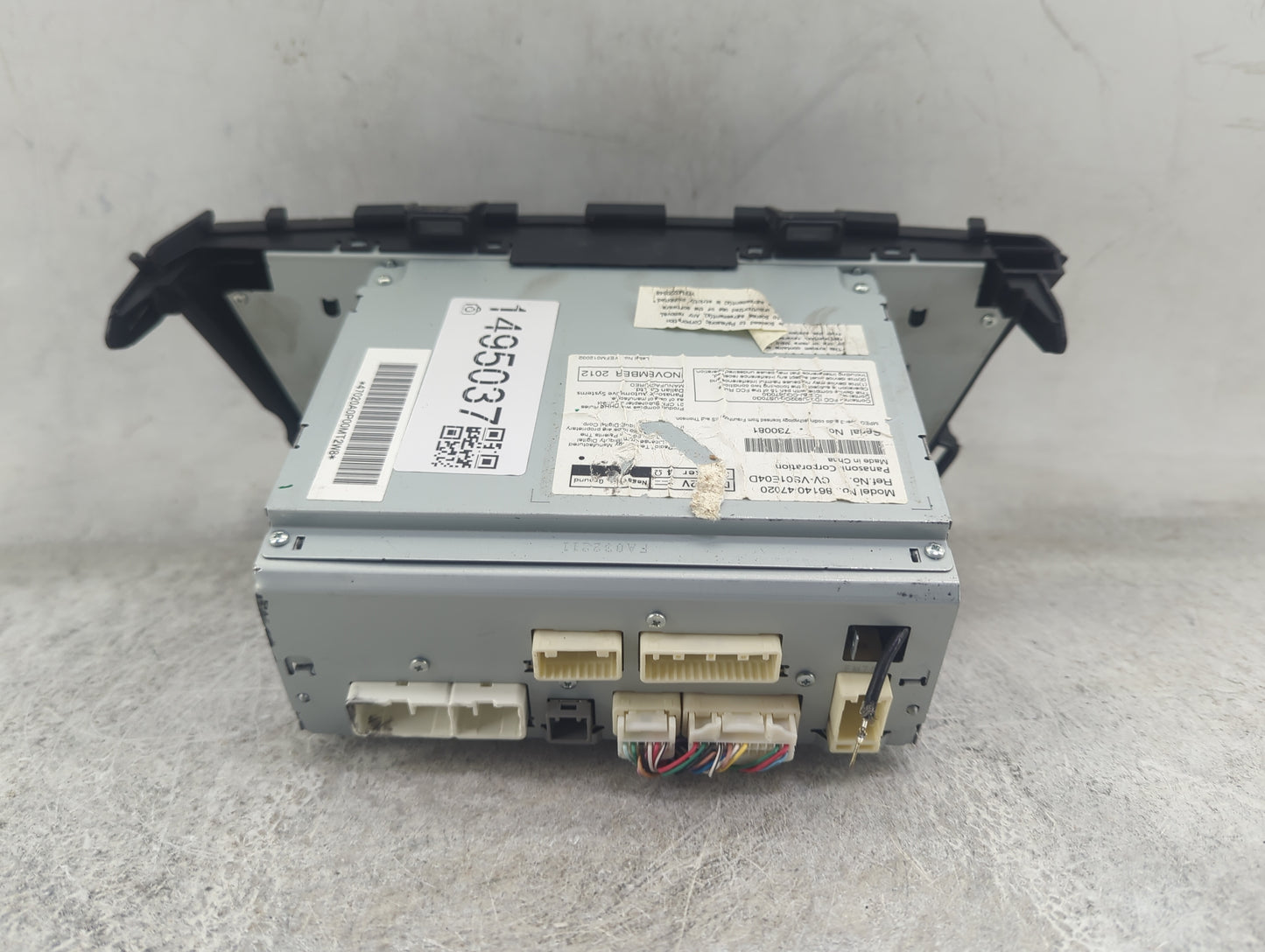 2012-2014 Toyota Prius V Radio AM FM Cd Player Receiver Replacement P/N:86140-47020 CV-VS01E04D Fits Fits 2012 2013 2014 OEM