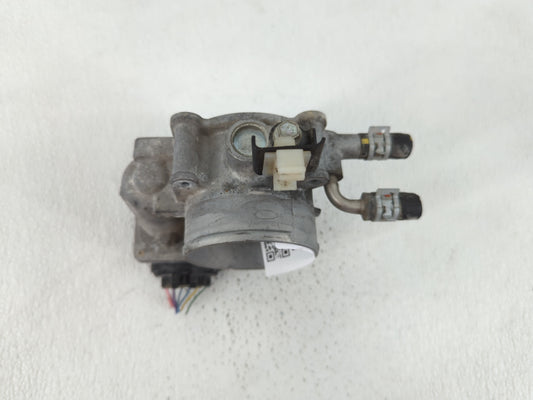 2009-2018 Toyota Rav4 Throttle Body P/N:22030-36010 Fits Fits 2009 2010 2011 2012 2013 2014 2015 2016 2017 2018 2019 OEM Used Auto Parts
