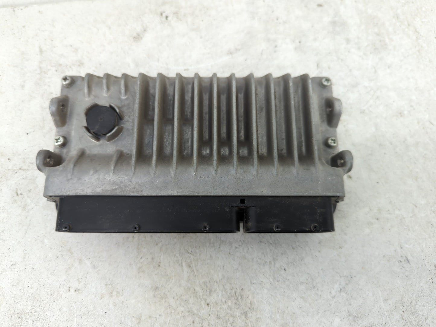 2013 Toyota Rav4 PCM Engine Control Computer ECU ECM PCU OEM P/N:TN275500-5612 89661-0R070 Fits OEM Used Auto Parts - Oemuse