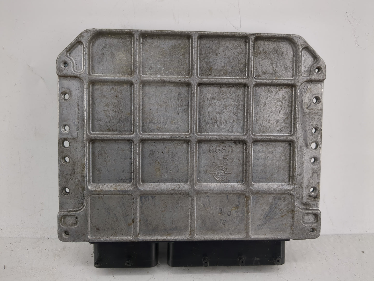2013-2014 Toyota Sienna PCM Engine Control Computer ECU ECM PCU OEM P/N:89661-08370 Fits Fits 2013 2014 OEM Used Auto Parts