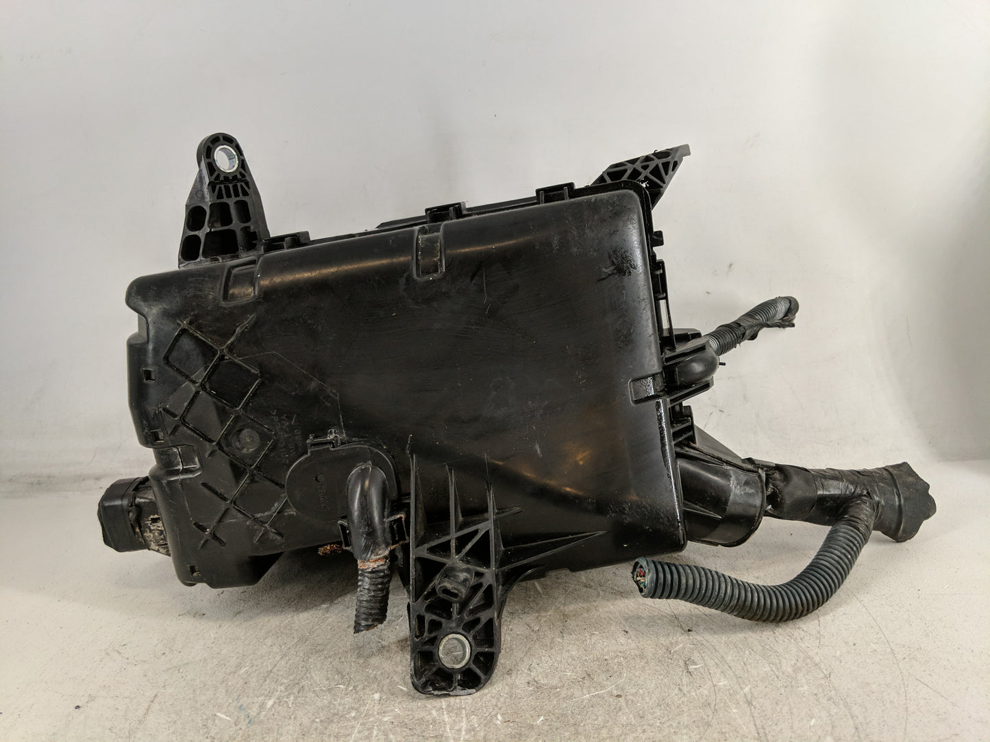 2011-2016 Toyota Sienna Fusebox Fuse Box Panel Relay Module P/N:82641-08030 Fits Fits 2011 2012 2013 2014 2015 2016 OEM Used