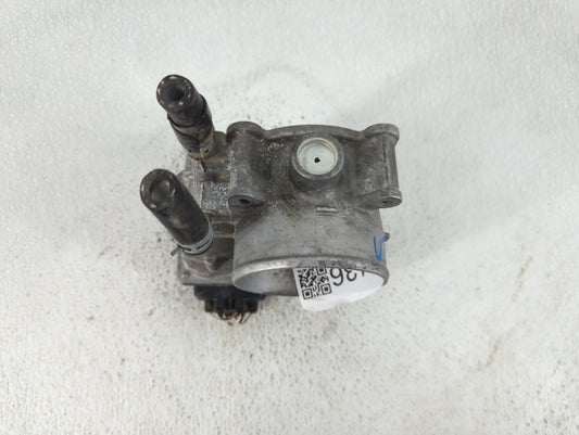 2007-2016 Toyota Sienna Throttle Body P/N:22030-0P050 Fits OEM Used Auto Parts