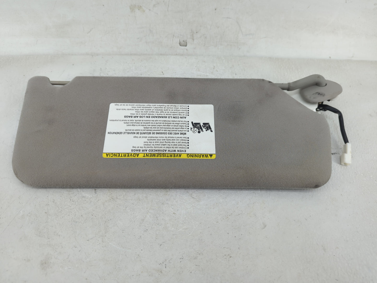 2011-2014 Toyota Sienna Sun Visor Shade Replacement Driver Left Mirror Fits Fits 2011 2012 2013 2014 OEM Used Auto Parts - O