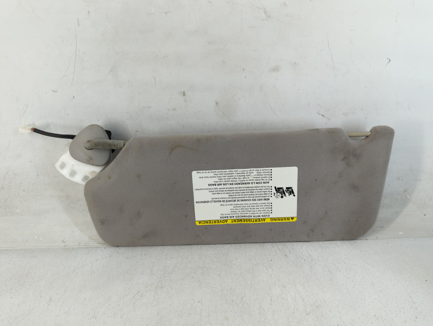 2011-2014 Toyota Sienna Sun Visor Shade Replacement Passenger Right Mirror Fits Fits 2011 2012 2013 2014 OEM Used Auto Parts