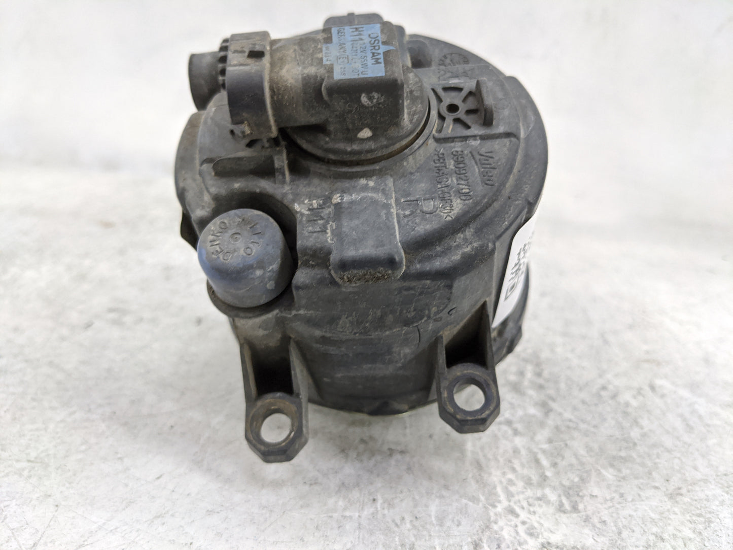 2012-2021 Toyota Tacoma Passenger Right Oem Fog Light Lamp - Oemusedautoparts1.com
