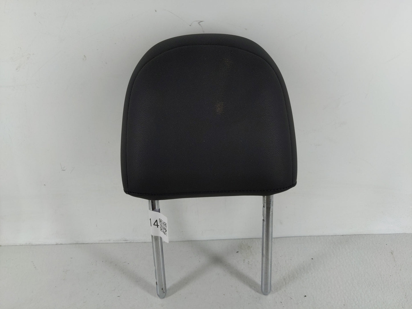 2012-2019 Volkswagen Beetle Headrest Head Rest Rear Seat Fits Fits 2012 2013 2014 2015 2016 2017 2018 2019 OEM Used Auto Par