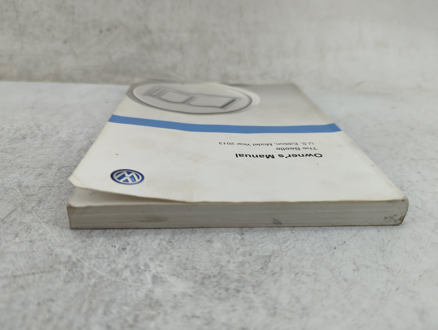 2013 Volkswagen Beetle Owners Manual Book Guide P/N:1315U1BCO21 131.5U1.BCO.21, C113NBING.21.2.3.340 OEM Used Auto Parts - O