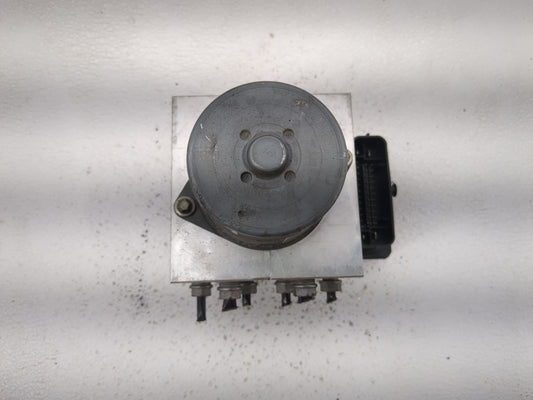 2011-2017 Volkswagen Cc ABS Pump Control Module Replacement P/N:17618980-B 54085620Z Fits Fits 2011 2012 2013 2014 2015 2016 2017 OEM Used Auto Parts