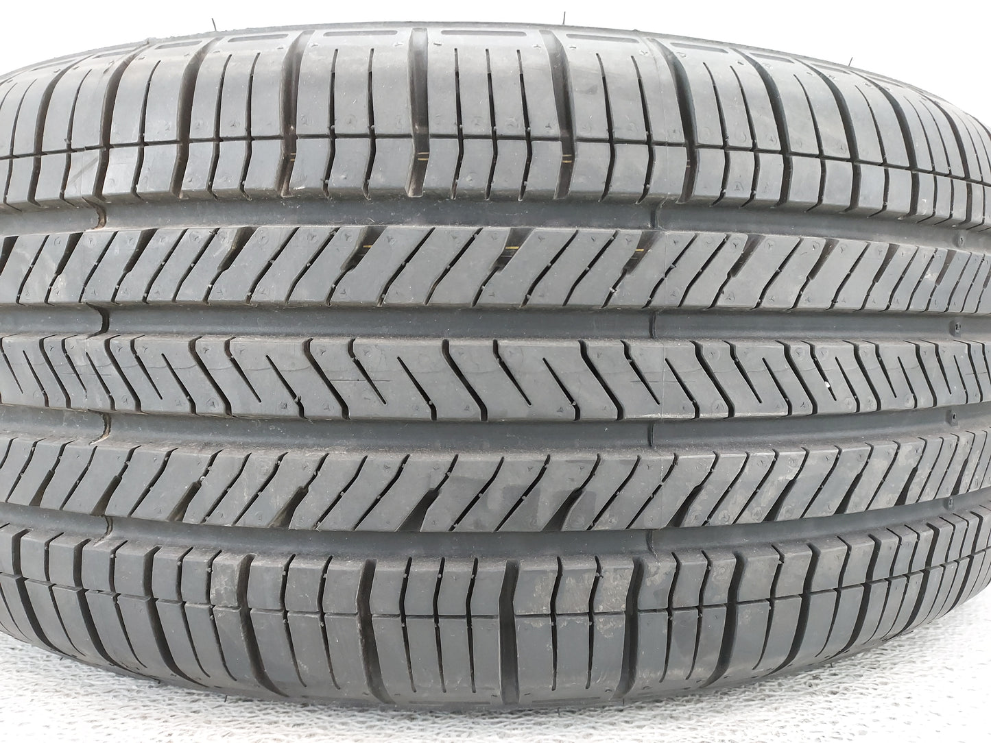 2009-2017 Volkswagen Cc Spare Donut Tire Wheel Rim Oem - Oemusedautoparts1.com