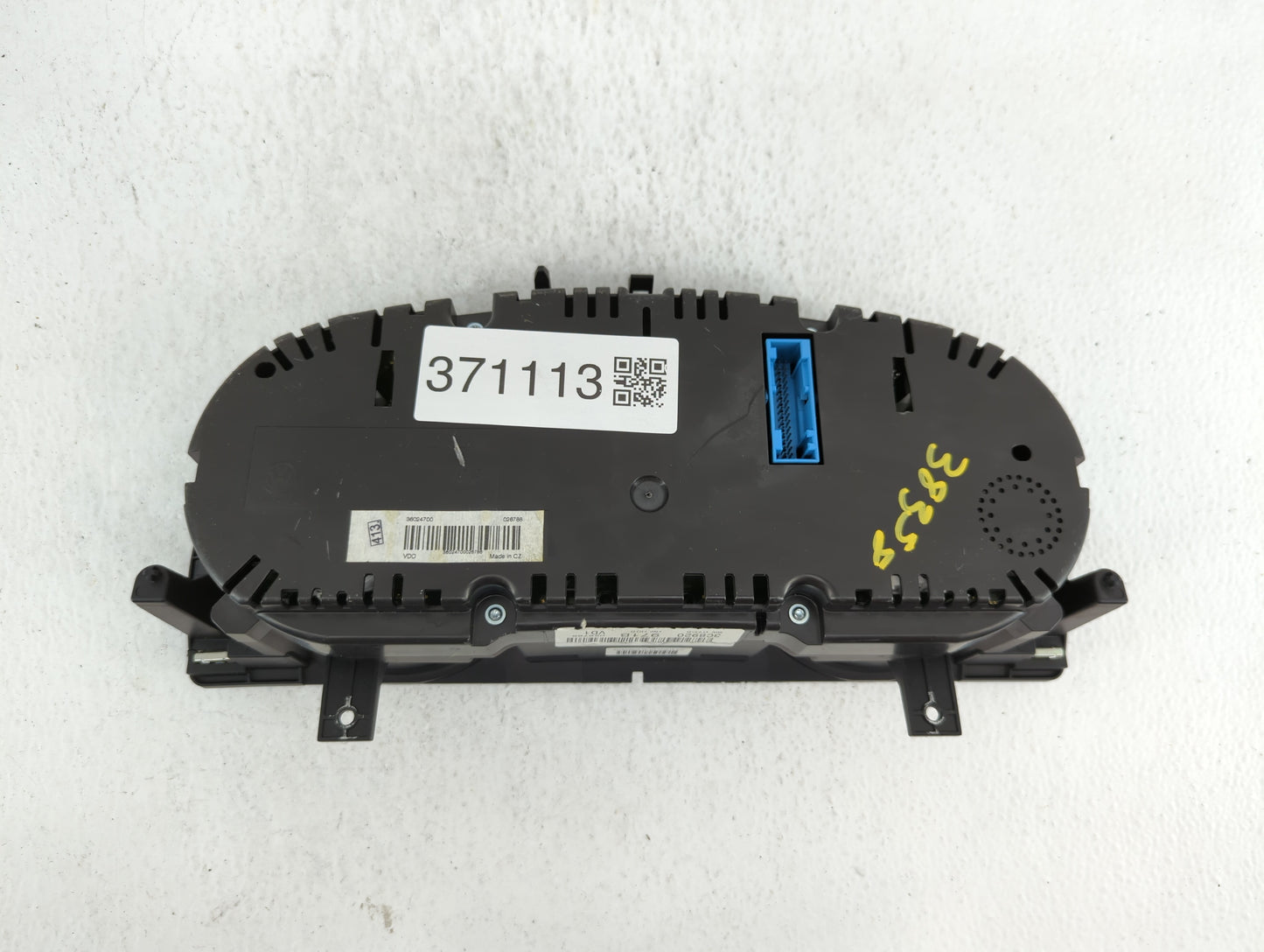 2013 Volkswagen Cc Instrument Cluster Speedometer Gauges P/N:3C8920 971B Fits OEM Used Auto Parts - Oemusedautoparts1.com