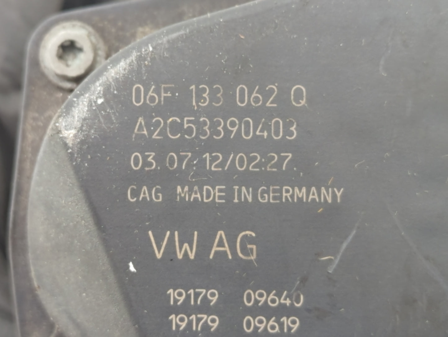 2009-2017 Volkswagen Cc Throttle Body P/N:06F 133 062 G 06F 133 062 Q Fits OEM Used Auto Parts - Oemusedautoparts1.com